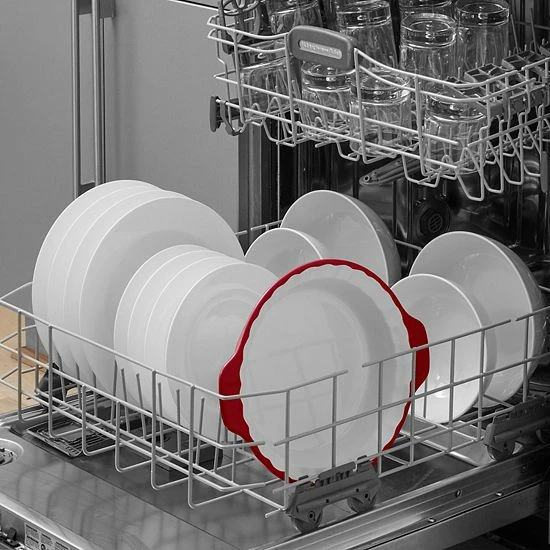 KitchenAid KQ995BX Vitrified Stoneware 9-in. Pie Plate Empire Red KitchenAid KQ995BX Vitrified Stoneware 9-in. Pie Plate Empire Red -KitchenAid Shop unnamed file 1071