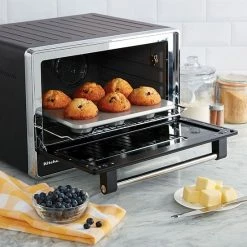 KitchenAid KQ944OSNSA 6-Cup Muffin Pan -KitchenAid Shop unnamed file 1078