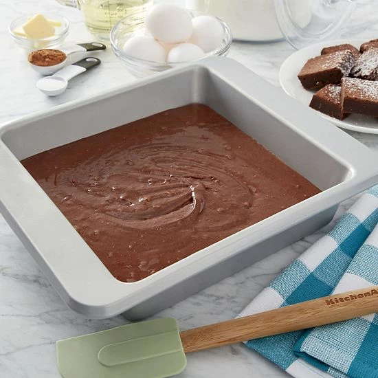 KitchenAid KE961OSNSA Nonstick Aluminized Steel 9-in. Square Cake Pan KitchenAid KE961OSNSA Nonstick Aluminized Steel 9-in. Square Cake Pan -KitchenAid Shop unnamed file 1493