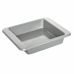 KitchenAid KE961OSNSA Nonstick Aluminized Steel 9-in. Square Cake Pan 5 KitchenAid KE961OSNSA Nonstick Aluminized Steel 9-in. Square Cake Pan -KitchenAid Shop unnamed file 1494