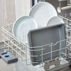 KitchenAid Aluminized Steel Rectangular Baker 5 KitchenAid Aluminized Steel Rectangular Baker -KitchenAid Shop unnamed file 1615