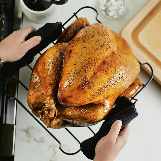 KitchenAid Hard-Anodized Roaster with Removable Nonstick Rack KitchenAid Hard-Anodized Roaster With Removable Nonstick Rack -KitchenAid Shop unnamed file 1754