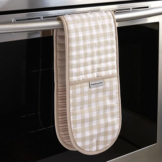 KitchenAid Gingham Casserole Oven Mitt Aqua Sky Blue KitchenAid Gingham Casserole Oven Mitt Aqua Sky Blue -KitchenAid Shop unnamed file 1865