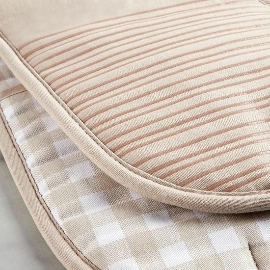 KitchenAid Gingham Casserole Oven Mitt Aqua Sky Blue KitchenAid Gingham Casserole Oven Mitt Aqua Sky Blue -KitchenAid Shop unnamed file 1867