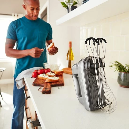 KitchenAid KHM6118 6-Speed Hand Mixer with Flex Edge Beaters Ice KitchenAid KHM6118 6-Speed Hand Mixer With Flex Edge Beaters Ice -KitchenAid Shop unnamed file 205