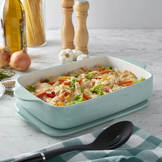 KitchenAid KQ994BX Vitrified Stoneware 4.5-qt. Rectangular Baker with Lid Pistachio KitchenAid KQ994BX Vitrified Stoneware 4.5-qt. Rectangular Baker With Lid Pistachio -KitchenAid Shop unnamed file 421